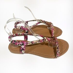 COM 🥀 FANCY Boho pink floral braided slingback sandals